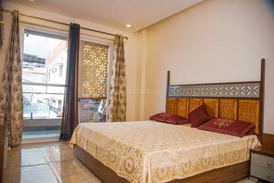 Bedroom Image of 2000 Sq.ft 3 BHK Builder Floor for rent in Sahastradhara Road Dehradun for Rs. 38000