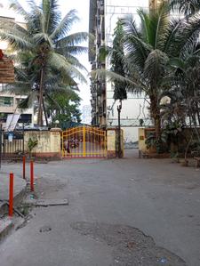 Image of Girls paying in Mira road  in Mira Road East, Mumbai