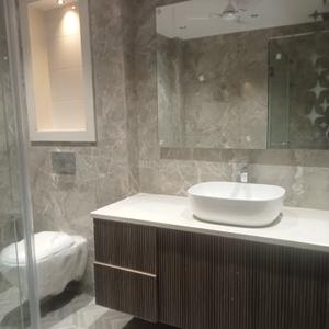 Bathroom Image of 3240 Sq.ft 4 BHK Builder Floor for sale in BPTP Parklands Pride , Sector 85 Faridabad for Rs. 31000000
