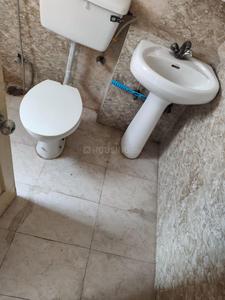Bathroom Image of 1410 Sq.ft 3 BHK Apartment / Flat for sale in Paras Tierea, Sector 137 Noida for Rs. 10800000
