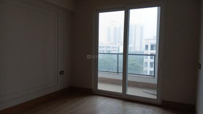 Bedroom Image of 3000 Sq.ft 4.5 BHK Builder Floor for sale in DLF The Grove, DLF Phase 5 Gurgaon for Rs. 86500000