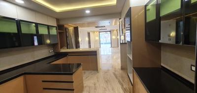 Kitchen Image of 1400 Sq.ft 3 BHK Builder Floor for sale in Mansarover Garden New Delhi for Rs. 25000000