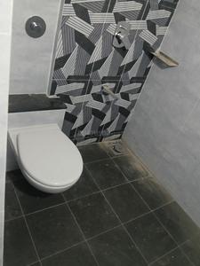 Bathroom Image of 1010 Sq.ft 2 BHK Apartment / Flat for rent in Rahul Park, Warje Pune for Rs. 28500