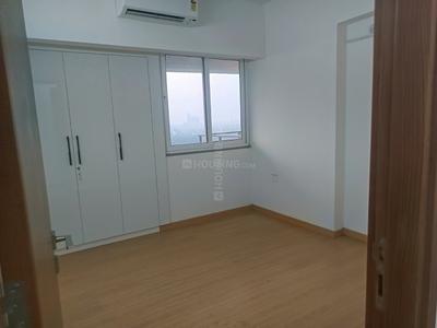 Living Room Image of 1545 Sq.ft 3 BHK Apartment / Flat for rent in Godrej Woods, Sector 43 Noida for Rs. 70000