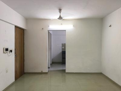 Living Room Image of 909 Sq.ft 2 BHK Apartment / Flat for rent in Lodha Casa Rio, Palava Phase 1 Thane for Rs. 17000