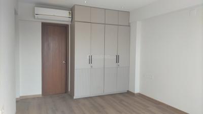 Bedroom Image of 3100 Sq.ft 4 BHK Apartment / Flat for rent in Indraprasth Saptak, Naranpura Ahmedabad for Rs. 85000