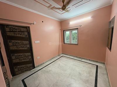Bedroom Image of 1000 Sq.ft 2 BHK Apartment / Flat for rent in DDA Om Apartment, Sector 14 Dwarka New Delhi for Rs. 28000