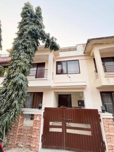 5 BHK Villa