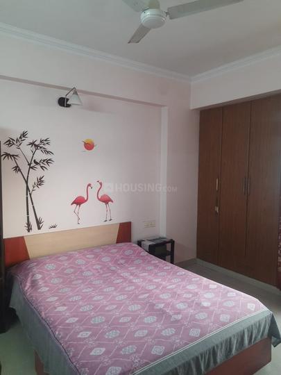 Super tech avent garde Main Image 1