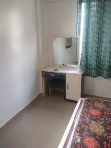 Bedroom Image of 980 Sq.ft 2 BHK Apartment / Flat for rent in Magarpatta Iris, Magarpatta City Pune for Rs. 40000