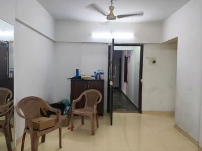 Living Room Image of 850 Sq.ft 2 BHK Apartment / Flat for rent in Vile Parle East Mumbai for Rs. 85000