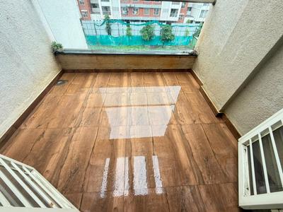 Balcony Image of 1000 Sq.ft 2 BHK Apartment / Flat for sale in Mittal Sun Aura, Anand Nagar, Sinhagad Road Pune for Rs. 9500000