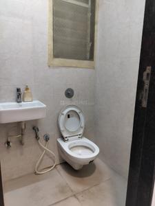 Bathroom Image of 800 Sq.ft 2 BHK Apartment / Flat for rent in Satra Harmony, Chembur Mumbai for Rs. 65000