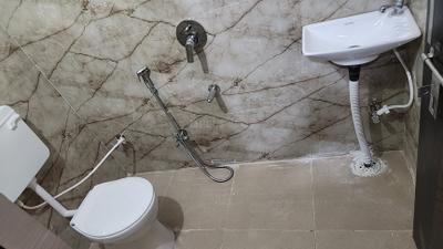 Bathroom Image of 250 Sq.ft 1 RK Studio for rent in Silicon City Indore for Rs. 7500