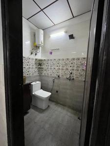 Bathroom Image of 1800 Sq.ft 2 BHK Apartment / Flat for rent in ABCZ East Sapphire, Sector 45 Noida for Rs. 32000