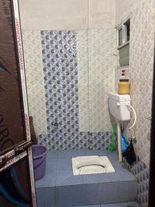 Bathroom Image of 150 Sq.ft 1 BHK Apartment / Flat for rent in Mango Jamshedpur for Rs. 10000