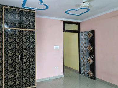 Bedroom Image of 450 Sq.ft 1 BHK Apartment / Flat for rent in Palam New Delhi for Rs. 8800