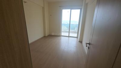 Bedroom Image of 1940 Sq.ft 3 BHK Apartment / Flat for sale in DLF Express Greens, Manesar Gurgaon for Rs. 16000000