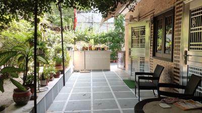 Image of 1800 Sq.ft 3 BHK Apartment / Flat for sale in Vasant Kunj, New Delhi for Rs. 40500000