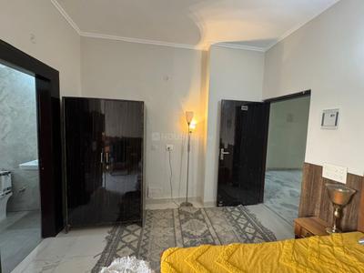 Bedroom Image of 380 Sq.ft 1 RK Builder Floor for rent in Sector 52 Gurgaon for Rs. 20000