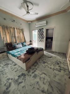 Bedroom Image of 2200 Sq.ft 3 BHK Apartment / Flat for sale in Thaltej Ahmedabad for Rs. 12000000