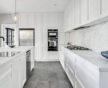Kitchen Image of 1000 Sq.ft 2 BHK Apartment / Flat for sale in Arkade Eden, Malad West Mumbai for Rs. 22700000
