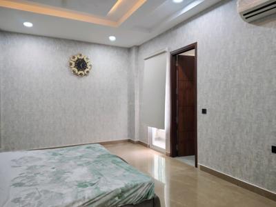 Bedroom Image of 4500 Sq.ft 5 BHK Builder Floor for rent in Vasant Kunj New Delhi for Rs. 210000
