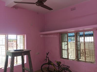 Bedroom Image of 750 Sq.ft 2 BHK Independent House for rent in Ramkrishnanagar Kolkata for Rs. 10000