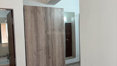Bedroom Image of 1218 Sq.ft 2 BHK Apartment / Flat for rent in Adani Aster Phase 1, Vaishno Devi Circle Ahmedabad for Rs. 35000