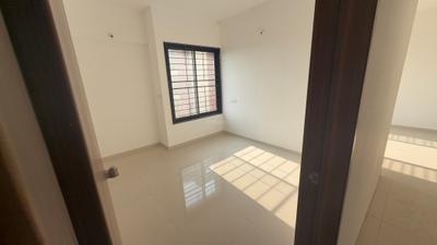 Bedroom Image of 950 Sq.ft 2 BHK Apartment / Flat for rent in Kohinoor Sportsville, Maan Pune for Rs. 26000