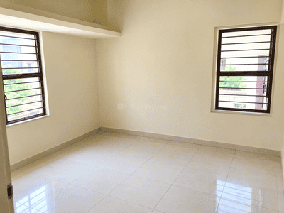 Bedroom Image of 990 Sq.ft 2 BHK Apartment / Flat for sale in Mahadev Harsh Platinum 3, Ghuma Ahmedabad for Rs. 4800000