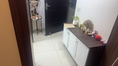 Living Room Image of 1180 Sq.ft 1 BHK Apartment / Flat for rent in The 3C Lotus Boulevard, Sector 100 Noida for Rs. 42000