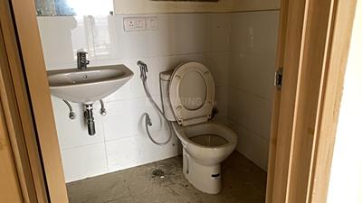Image of 1633 Sq.ft 2 BHK Apartment / Flat for sale in DLF Express Greens, Manesar, Gurgaon for Rs. 12000000