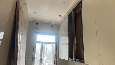 Kitchen Image of 800 Sq.ft 3 BHK Builder Floor for sale in Sector 4 Rohini New Delhi for Rs. 13500000