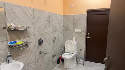 Image of 1250 Sq.ft 2 BHK Builder Floor for rent in Ashiyana, Lucknow for Rs. 18000