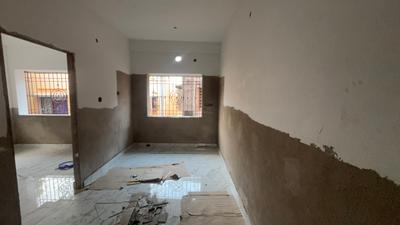 Living Room Image of 800 Sq.ft 2 BHK Apartment / Flat for sale in Paschim Barisha Kolkata for Rs. 4000000