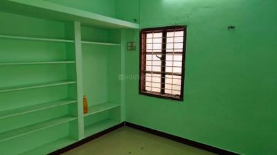 Bedroom Image of 950 Sq.ft 2 BHK Independent House for rent in Ganapathi Maanagar Coimbatore for Rs. 20000