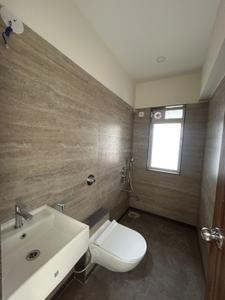 Bathroom Image of 950 Sq.ft 3 BHK Apartment / Flat for sale in Shamiana Apartments, Vile Parle West Mumbai for Rs. 41000000