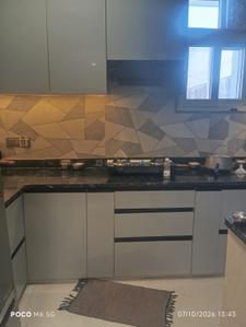 Kitchen Image of 1150 Sq.ft 3 BHK Builder Floor for rent in Green Park New Delhi for Rs. 90000