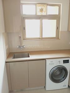 Kitchen Image of 550 Sq.ft 1 BHK Apartment / Flat for sale in Hiranandani Solitaire C, Hiranandani Estate Thane for Rs. 9500000