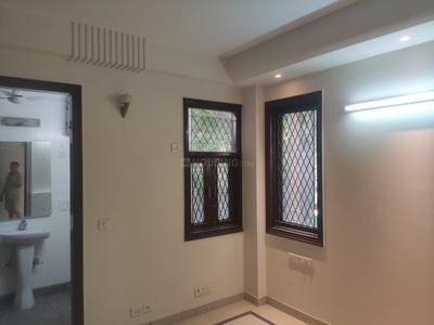 Bedroom Image of 1500 Sq.ft 3 BHK Builder Floor for sale in East Of Kailash New Delhi for Rs. 28000000