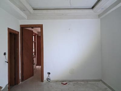 Living Room Image of 650 Sq.ft 1 BHK Apartment / Flat for sale in Sector 73 Noida for Rs. 2600000
