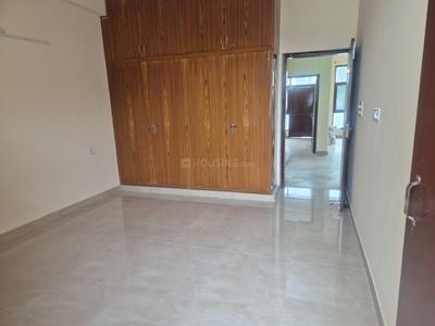 Bedroom Image of 2200 Sq.ft 3 BHK Independent House for rent in Sector 50 Noida for Rs. 40000