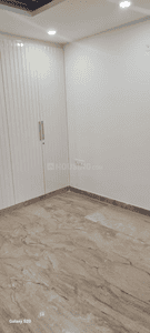 Bedroom Image of 1350 Sq.ft 3 BHK Builder Floor for sale in Paschim Vihar New Delhi for Rs. 27000000