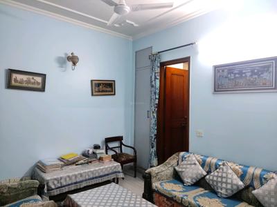 Bedroom Image of 1800 Sq.ft 3 BHK Builder Floor for sale in Tri Nagar New Delhi for Rs. 18000000