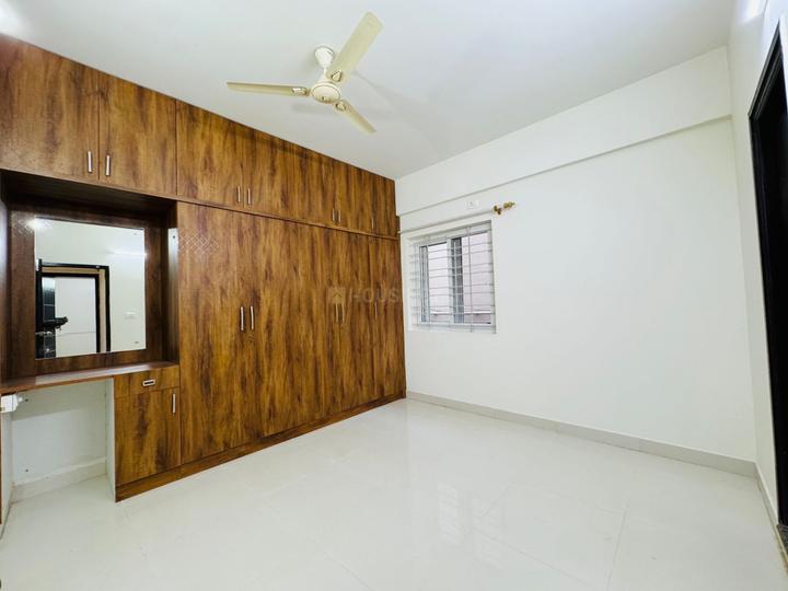 Sarwan house Bedroom 1