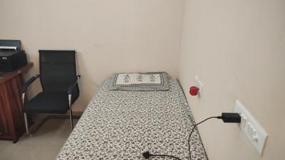 Bedroom Image of 585 Sq.ft 1 BHK Apartment / Flat for sale in Amrapali Dream Valley 2, Noida Extension Greater Noida for Rs. 4500000