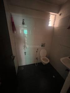 Bathroom Image of 1860 Sq.ft 3 BHK Apartment / Flat for rent in Shekhar Maple Woods, Nipania Indore for Rs. 35000