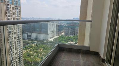 Balcony Image of 3094 Sq.ft 4 BHK Apartment / Flat for sale in Auro Kohinoor Phase III, Kothaguda Hyderabad for Rs. 45000000