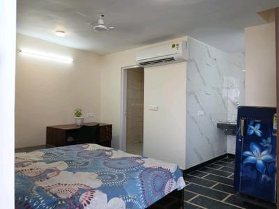 Bedroom Image of 300 Sq.ft 1 RK Builder Floor for rent in Kirti Nagar New Delhi for Rs. 17500